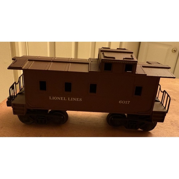 Vintage Lionel Train O And 027 Gauge Train Lionel Lines Caboose 6017 EUC‎ - Picture 1 of 6